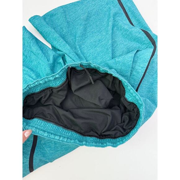 Men's Lululemon Teal Pace Breaker Shorts lined 9" - size  M - Picture 3 of 8